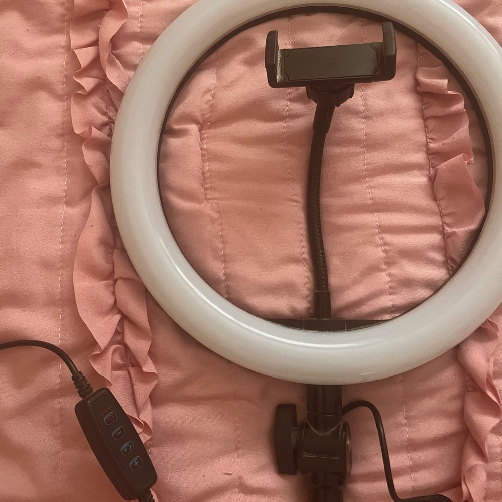 ring light - Picture 2 of 2